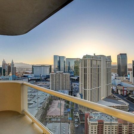 Mgm Signature-28-705 F1 Track & Strip View Balcony Las Vegas Esterno foto