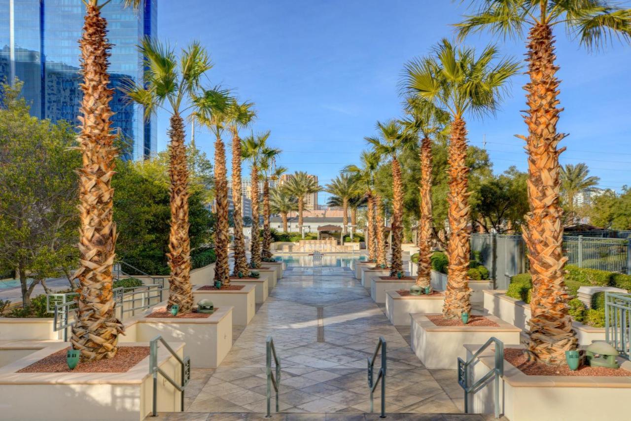 Mgm Signature-28-705 F1 Track & Strip View Balcony Las Vegas Esterno foto