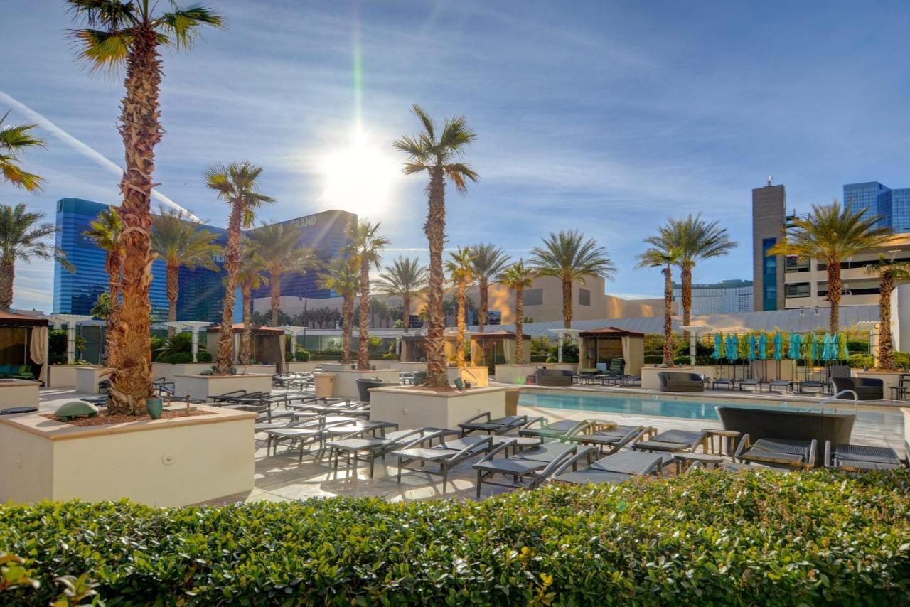 Mgm Signature-28-705 F1 Track & Strip View Balcony Las Vegas Esterno foto