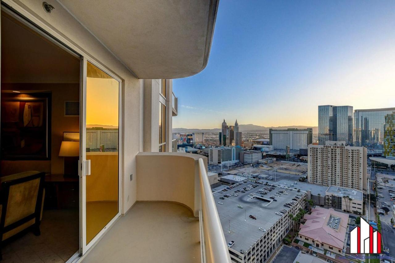 Mgm Signature-28-705 F1 Track & Strip View Balcony Las Vegas Esterno foto